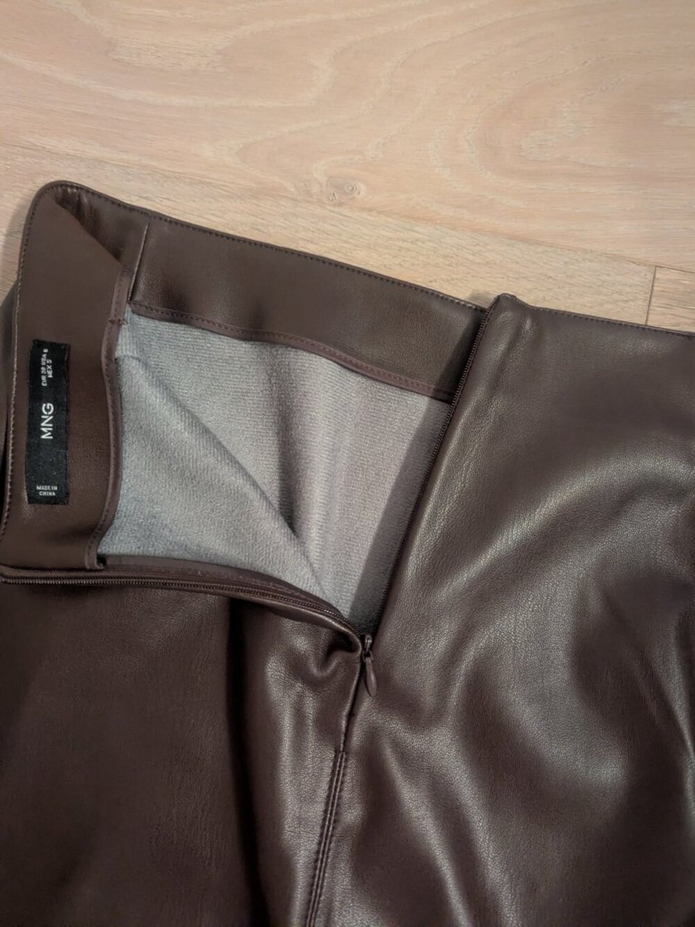 Leather Skirt - Picture 7 of 7